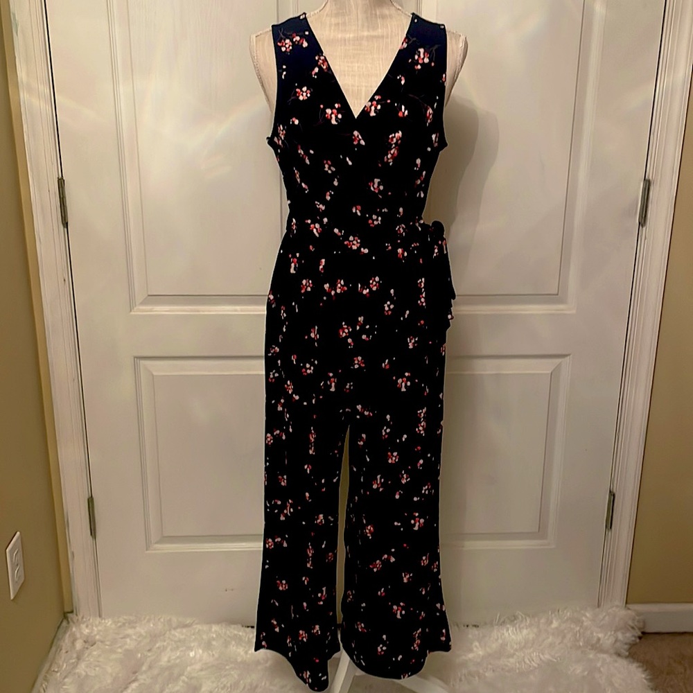 Navy, floral Kaileigh Delaney Knit Cropped Jumpsuit (Stitch fix) size M